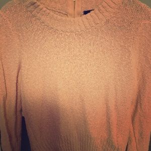 H&M light pink sweater